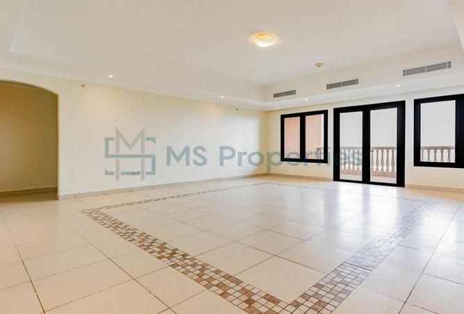 933982 - صورة العقار 2