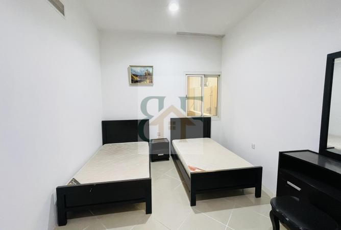 51431459 - Property Image 2