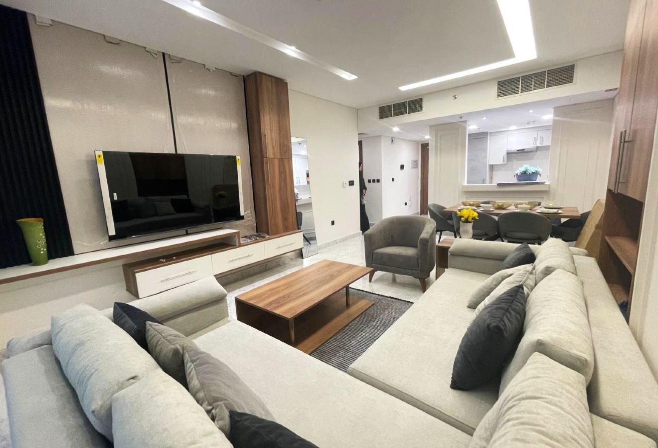 BILLS INCLUDED | SEMI FURNISHED 3 BHK | POOL | GYM