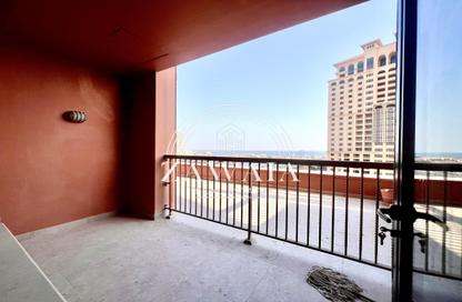 Apartment - 1 Bedroom - 2 Bathrooms for rent in East Porto Drive - Porto Arabia - The Pearl Island - Doha