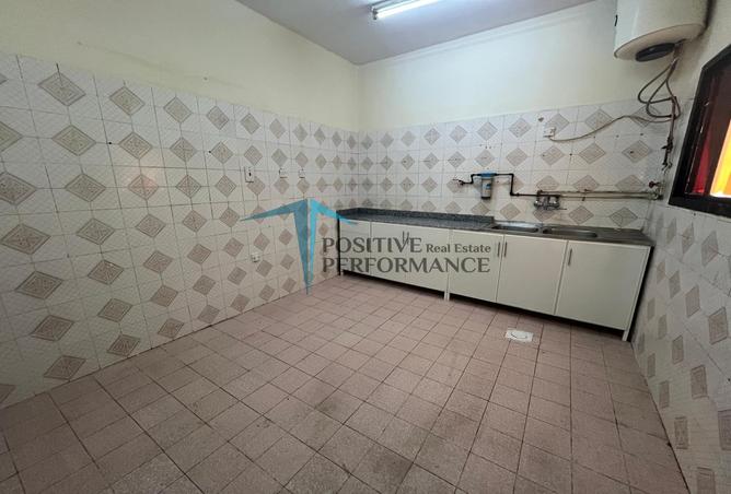 935402 - Property Image 3