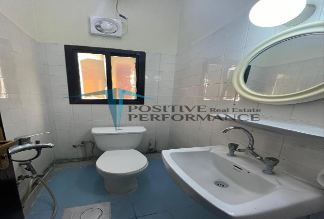 935402 - Property Image 2