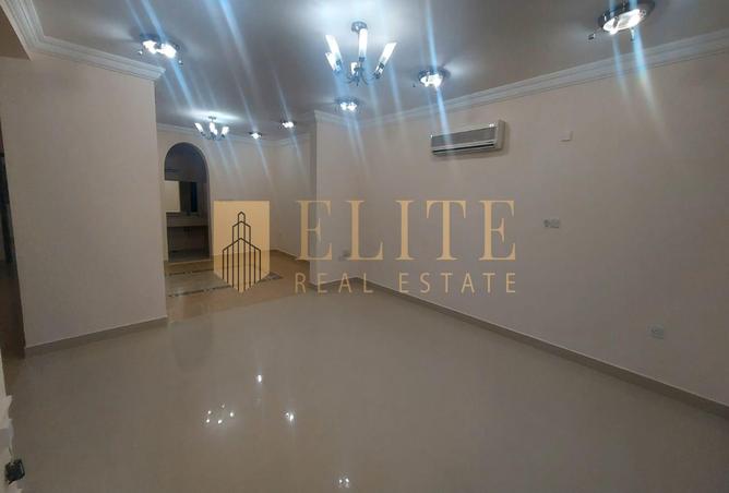 935827 - Property Image 3