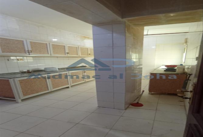 946521 - Property Image 2