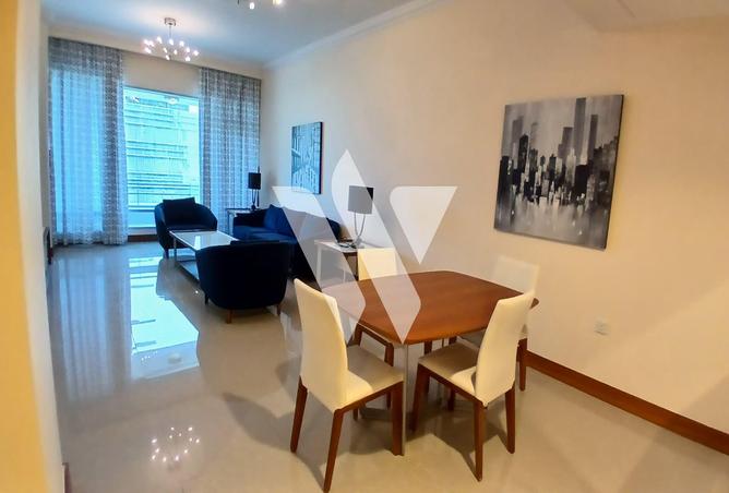 956477 - Property Image 2