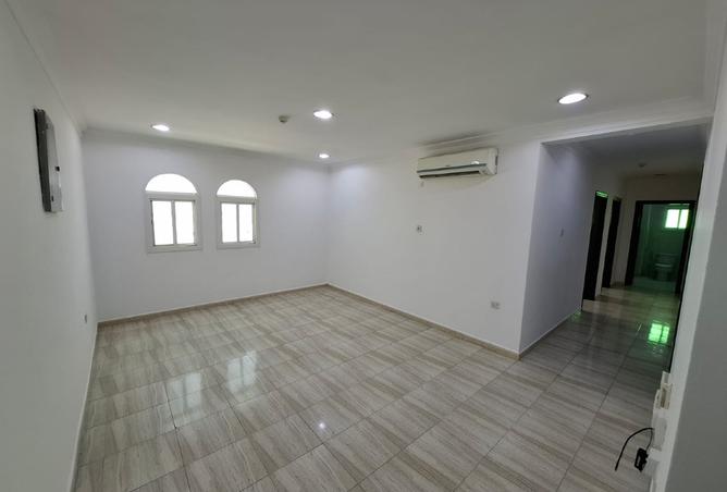 936743 - Property Image 2