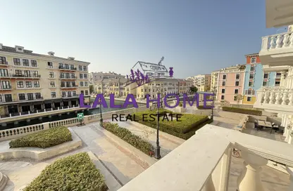 Apartment - 3 Bedrooms - 4 Bathrooms for rent in Carnaval - Qanat Quartier - The Pearl Island - Doha