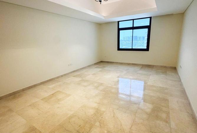 978241 - Property Image 3