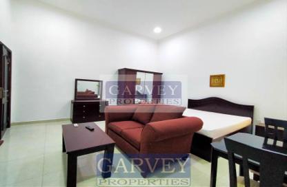 Apartment - Studio - 1 Bathroom for rent in Salwa Road - Al Aziziyah - Doha