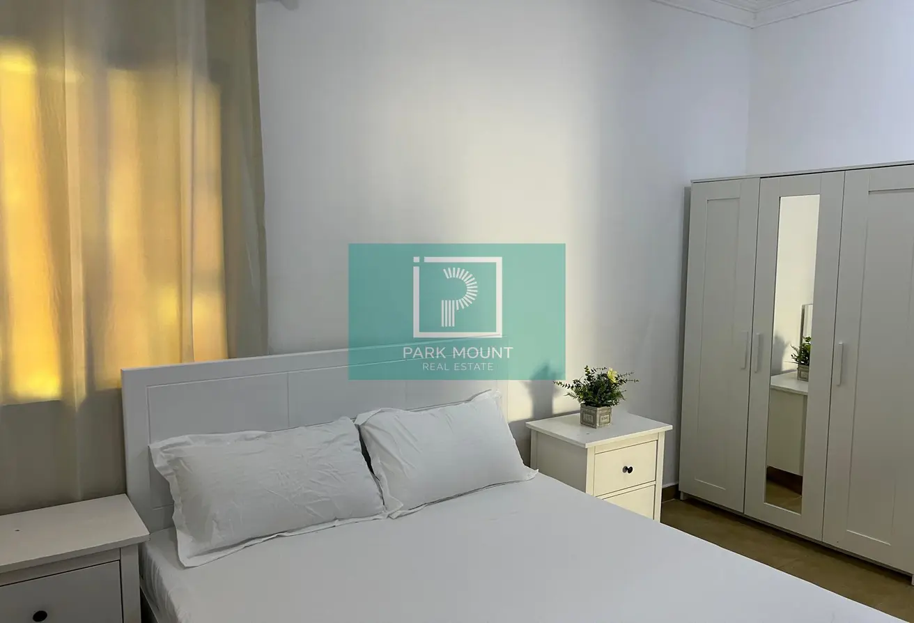 938251 - Property Main Image