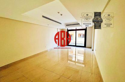 Apartment - 3 Bedrooms - 3 Bathrooms for rent in Naples - Fox Hills - Fox Hills - Lusail