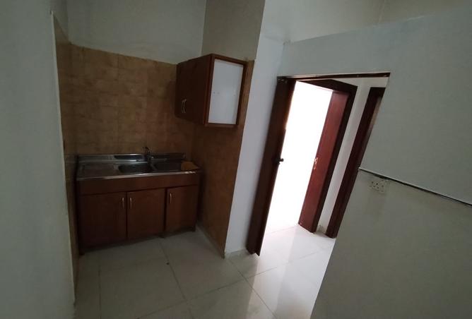 945267 - Property Image 3