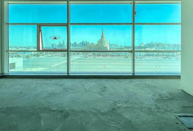 914131 - Property Image 3