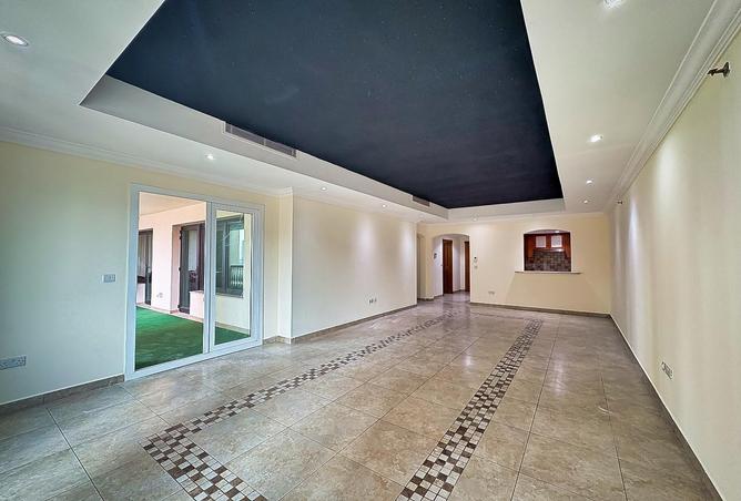 917650 - Property Image 2