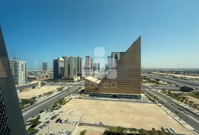 920173 - Property Image 2