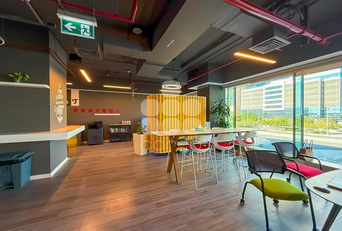 923416 - Property Image 3