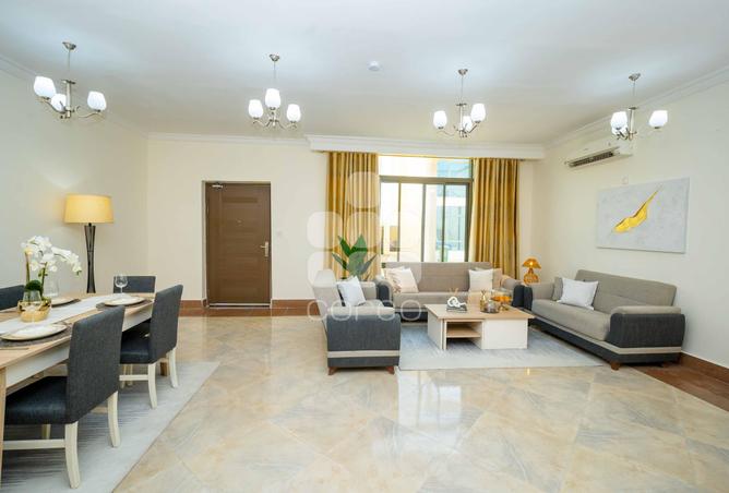 926146 - Property Image 2