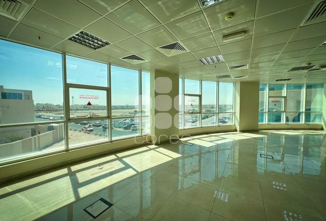 927956 - Property Image 2