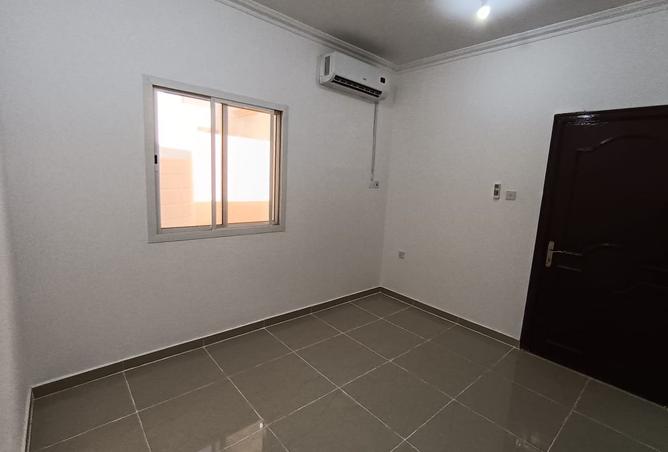 945263 - Property Image 2