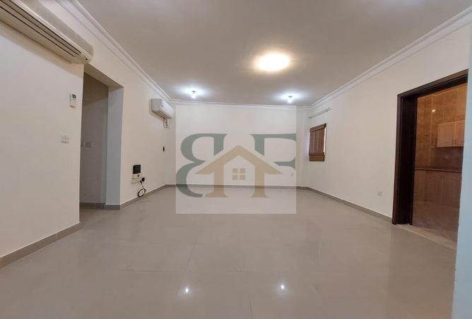 58361489 - Property Main Image