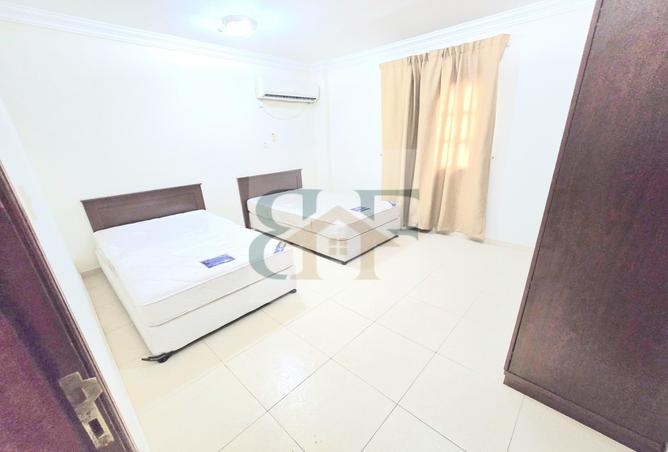 1013781 - Property Image 2