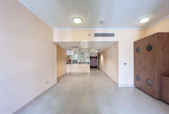 1006553 - Property Image 2