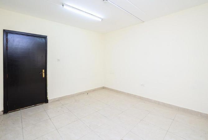 940142 - Property Image 3