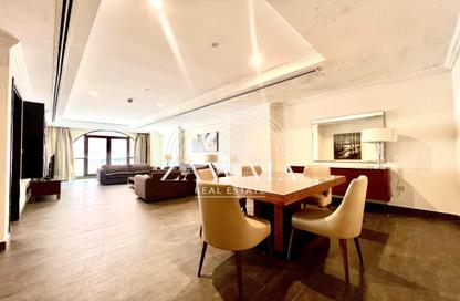 Apartment - 1 Bedroom - 2 Bathrooms for rent in East Porto Drive - Porto Arabia - The Pearl Island - Doha