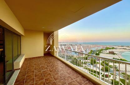 Apartment - 2 Bedrooms - 3 Bathrooms for rent in West Porto Drive - Porto Arabia - The Pearl Island - Doha