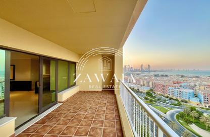 Apartment - 2 Bedrooms - 3 Bathrooms for rent in West Porto Drive - Porto Arabia - The Pearl Island - Doha