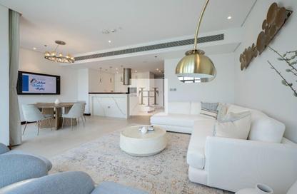 Apartment - 2 Bedrooms - 3 Bathrooms for sale in Hilton Doha The Pearl Residences - Abraj Quartiers - The Pearl Island - Doha