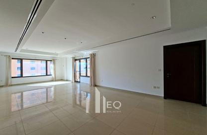 Apartment - 1 Bedroom - 2 Bathrooms for rent in East Porto Drive - Porto Arabia - The Pearl Island - Doha