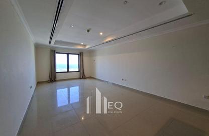 Apartment - Studio - 1 Bathroom for rent in East Porto Drive - Porto Arabia - The Pearl Island - Doha