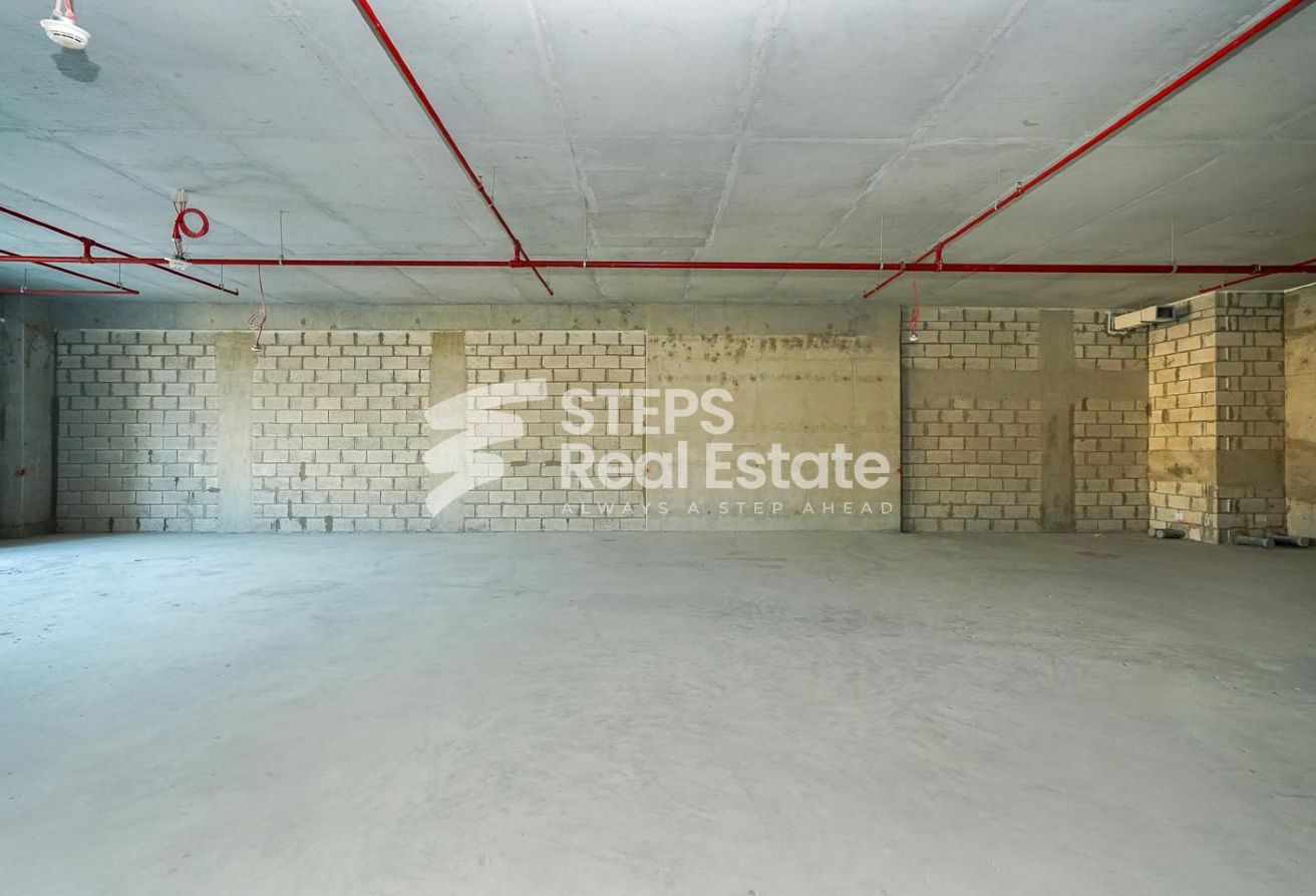 Discover Your Spacious Office Space for Rent - office-space in Hadramout Street