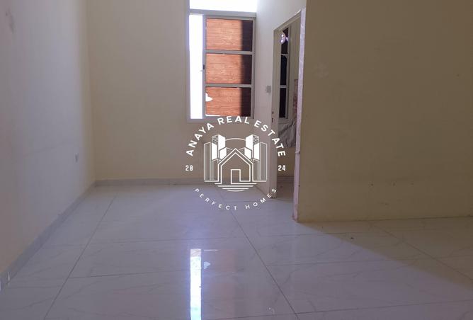 941316 - Property Image 2