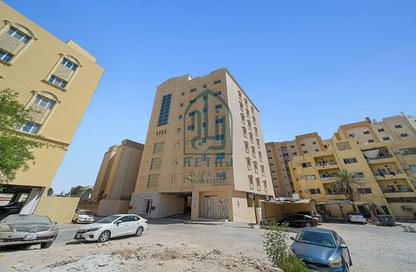 Apartment - 2 Bedrooms - 2 Bathrooms for rent in Al Sadd Road - Al Sadd - Doha