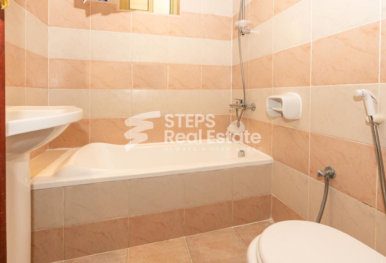 Bills Included | 2 BHK Apartment in Umm Al Seneem - apartment in Wadi Al Shaheeniya Street