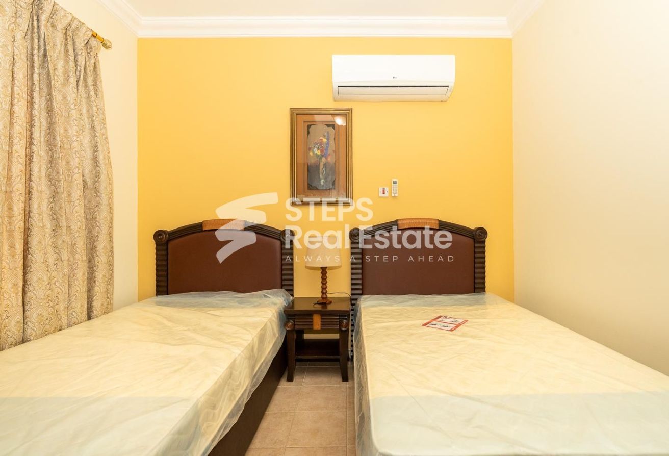Bills Included | 2 BHK Apartment in Umm Al Seneem - apartment in Wadi Al Shaheeniya Street