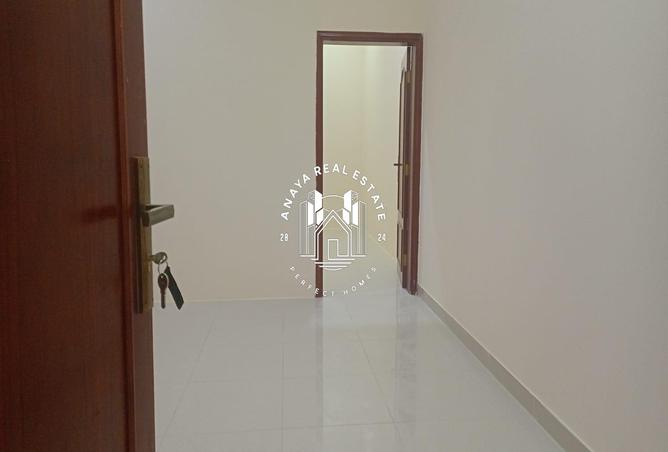 942144 - Property Image 3