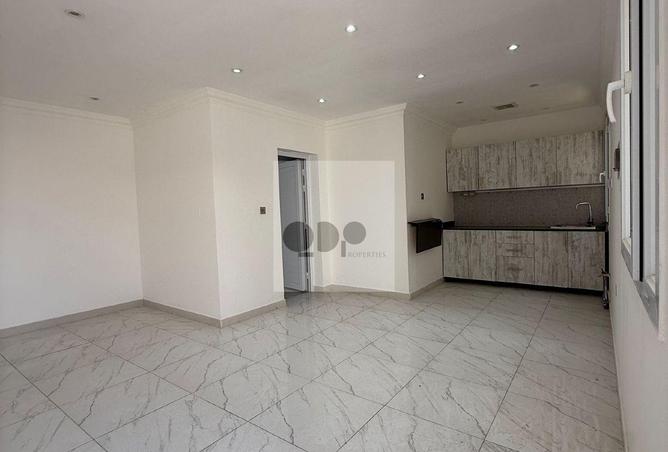 942167 - Property Image 3