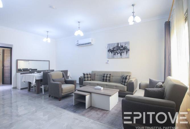 942216 - Property Image 2