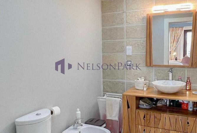 978462 - Property Image 2