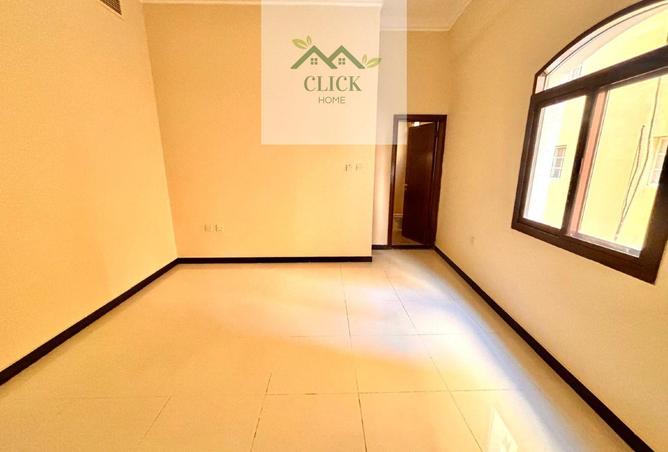 942816 - Property Image 3