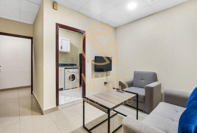 942939 - Property Image 2