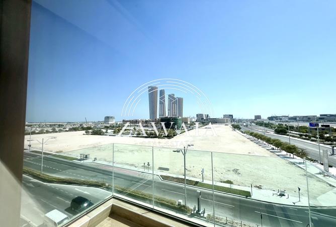 943131 - Property Main Image