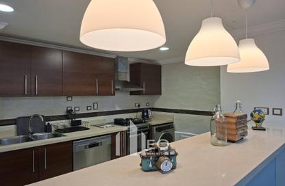 Apartment - 2 Bedrooms - 2 Bathrooms for rent in East Porto Drive - Porto Arabia - The Pearl Island - Doha