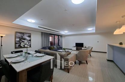 Apartment - 2 Bedrooms - 2 Bathrooms for rent in East Porto Drive - Porto Arabia - The Pearl Island - Doha