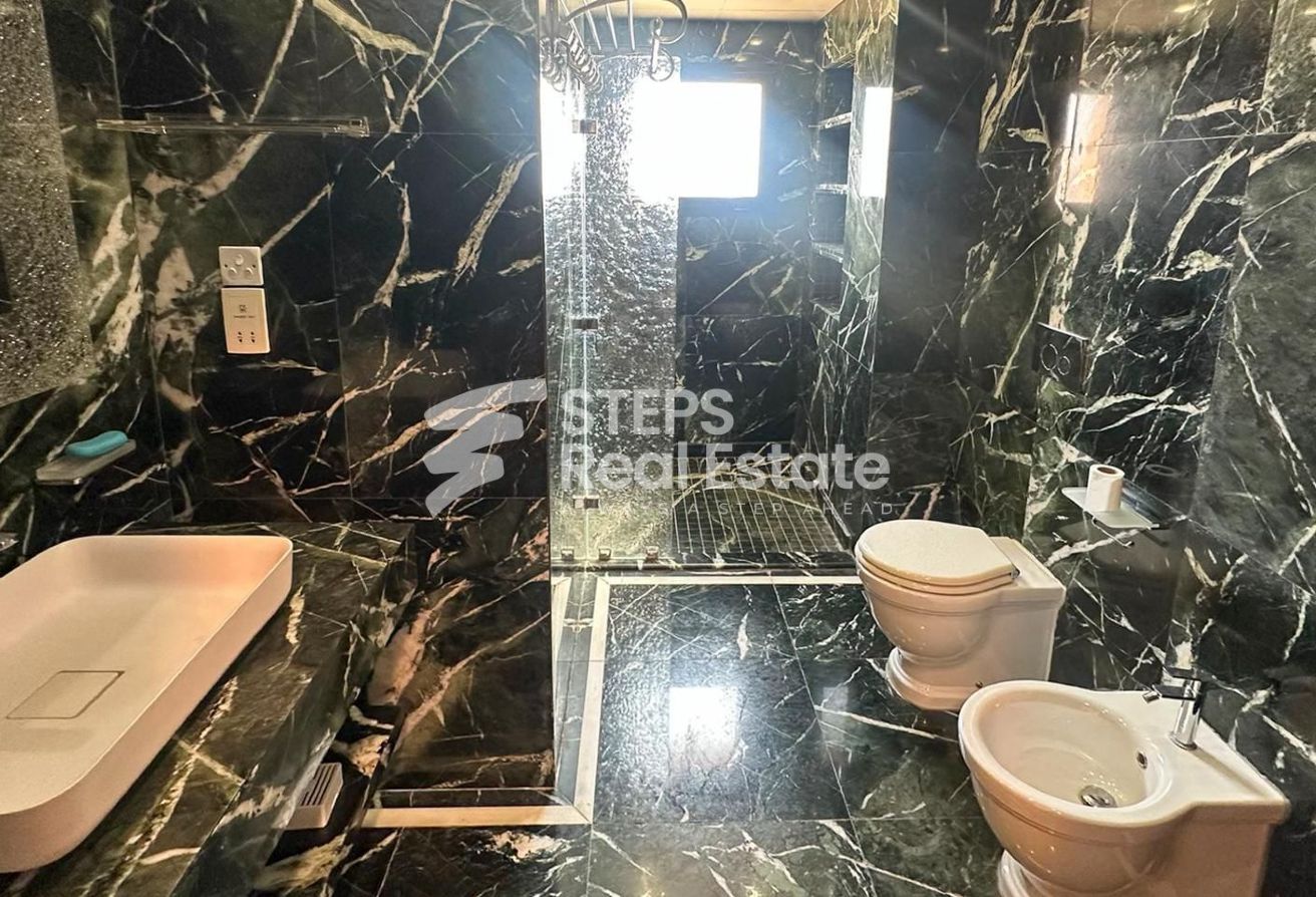 Beautiful 2 BHK Sea View flat with balcony - apartment in Porto Arabia