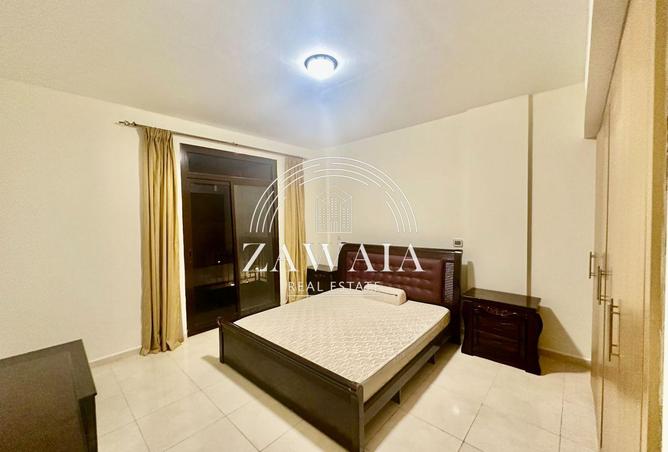 943707 - Property Image 3