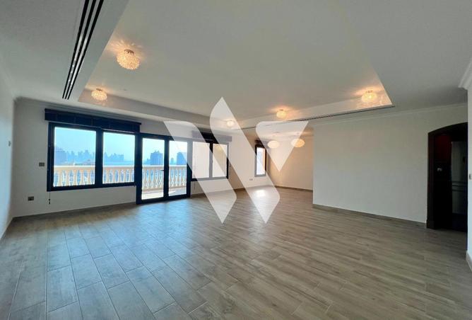 943716 - Property Image 2